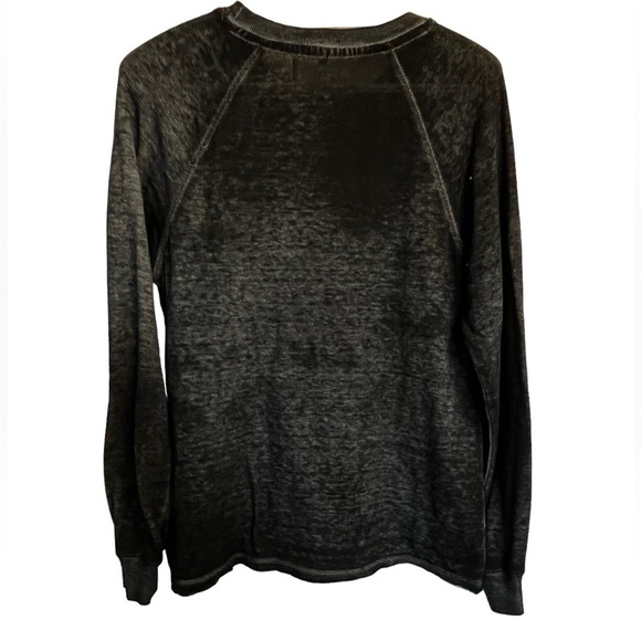 Lightweight Long Sleeve Crew Neck Top - Picture 6 of 13